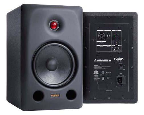 Die Fostex PX-6 liefert keine übertriebenen Bässe, sondern präsentiert sich al filigraner Analytiker mit sachlichem Edel-Sound.