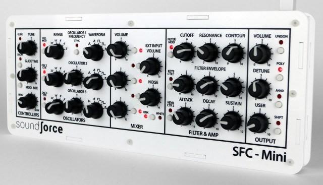 SFC-Mini - Haptische Kontrolle im Minimoog-Style