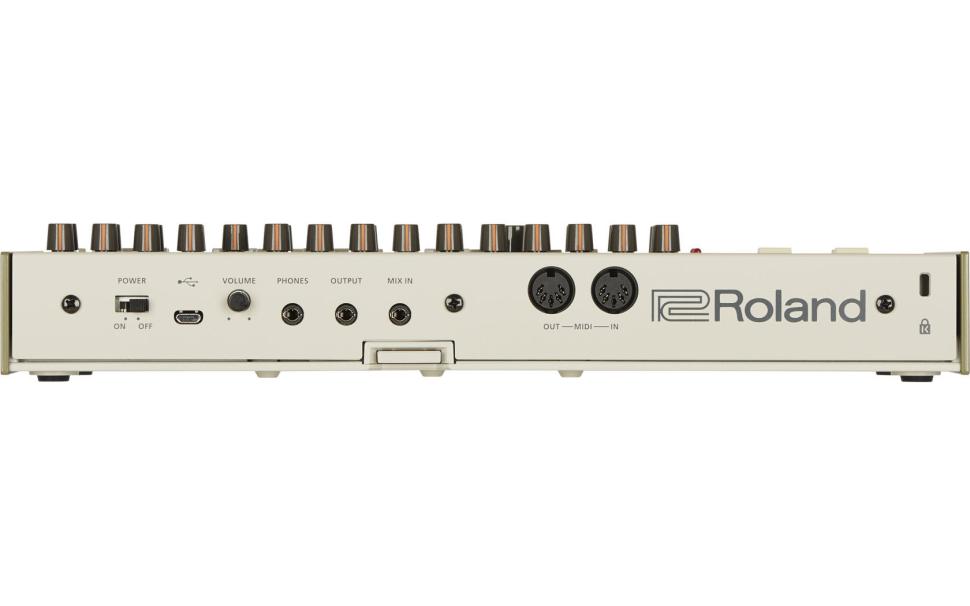 Rückansicht der Roland TR-09