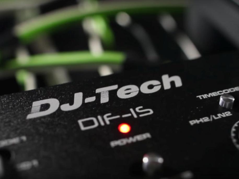 Der DJ-Tech DIF-X ist ein Buget-freundlicher Mixer für Einsteiger.