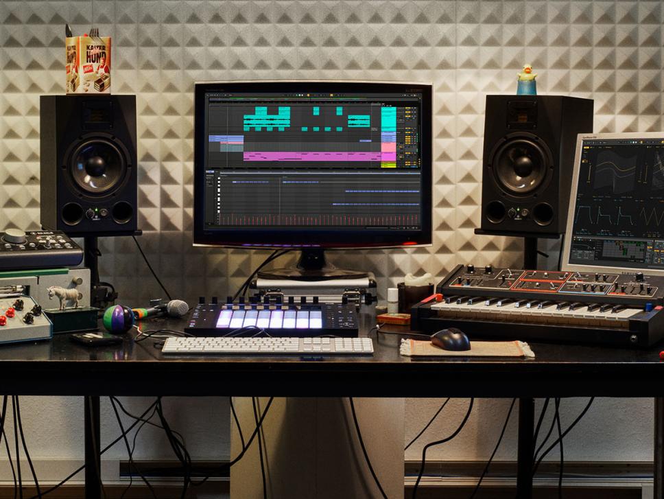 Ableton Live 10: Frischer und klarer erscheint die neue Live-10-Oberfläche. Doch das Gros der Innovationen steckt auch diesmal unter der Haube.