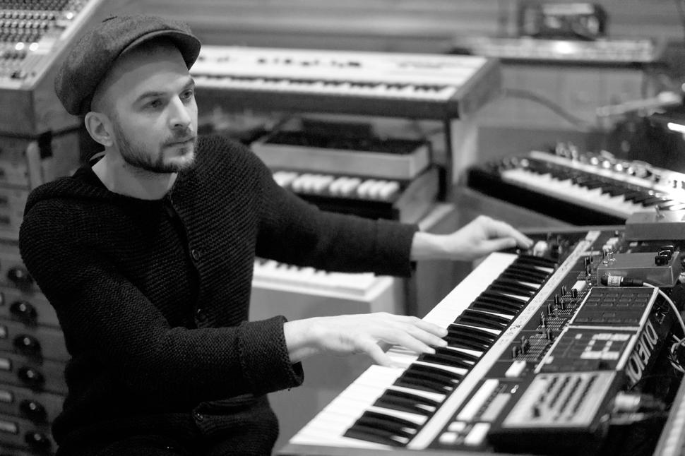 Nils Frahm in seinem neuen Studio.