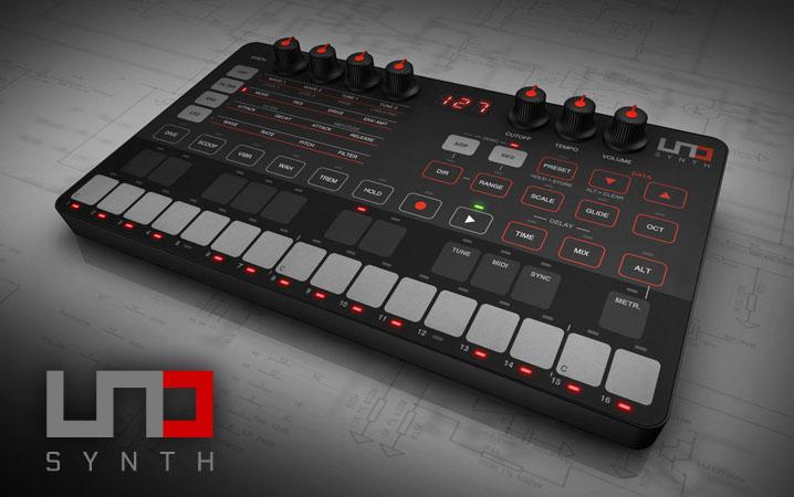 IK Multimedia UNO Synth