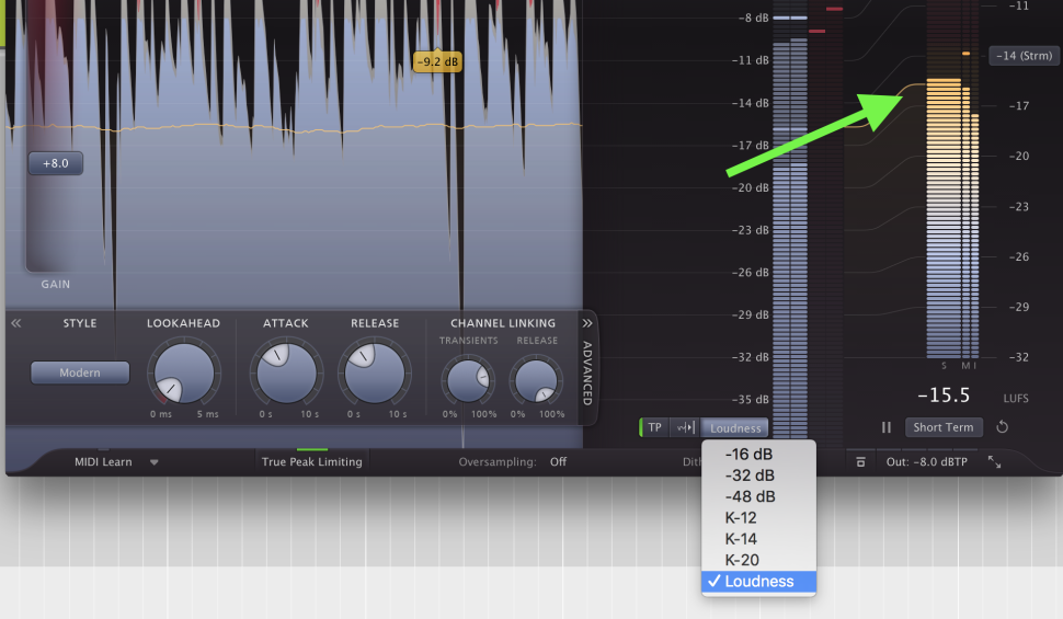 6 Laut, aber dynamisch: Um unseren Track passend zu mastern, nutzen wir ein Feature des L 2, nämlich dessen LUFS-Ansicht. Sofern noch nicht geschehen, laden Sie den L 2 auf die Spur mit ihrem Track, und schalten das Metering rechts unten auf Loudness. Der Pegel für -14 LUFS wird hier permanent angezeigt. Nutzen Sie diesen als Richtlinie beim kompletten Durchhören Ihres Tracks. Abweichungen sind allerdings durchaus erlaubt!
