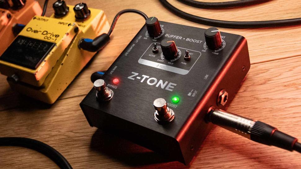 Erfahren Sie alle Features der Preamp/Overdrive/DI-Box-Kombinationen von IK Multimedia und was sie für Gitarristen und Bassisten bieten