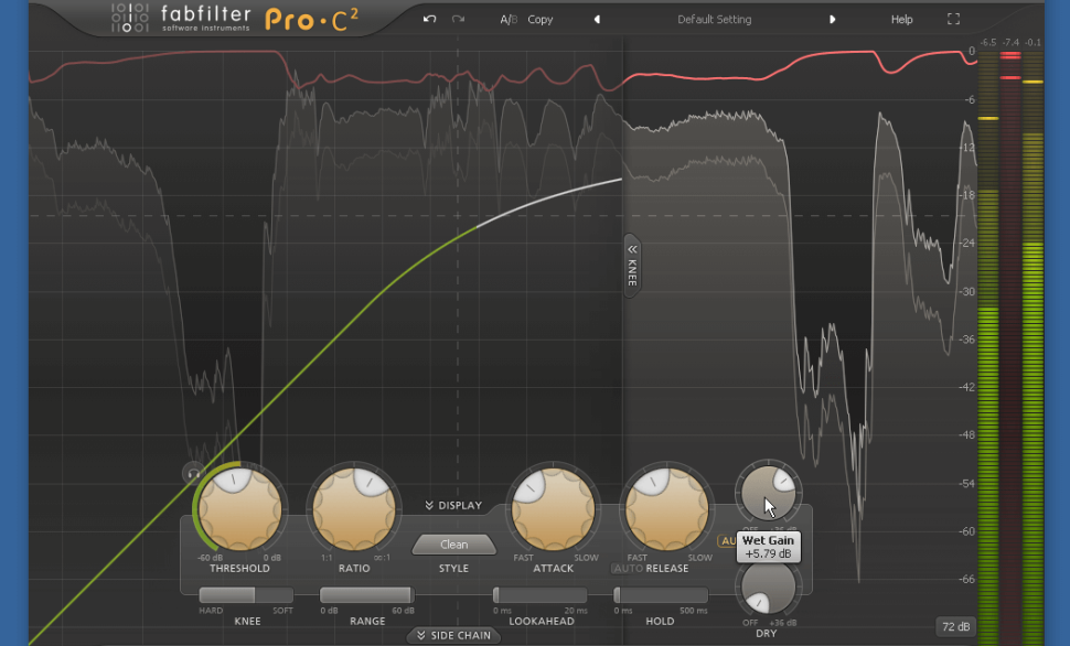 5 Ausgangsverstärkung: Für unsere Gesangsaufnahme haben wir eine Release-Zeit von 210 ms gewählt. Stellen Sie schließlich sicher, dass der Audition-Modus deaktiviert ist. Aktivieren Sie danach die Auto-Gain-Funktion, sodass die Pegelreduktion ausgeglichen wird. Nun klingt die Gesangsspur schon wesentlich kompakter. Wenn Sie die Ausgangsverstärkung leicht erhöhen, setzt sich der Gesang deutlich besser im Mix durch.