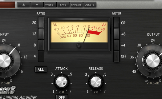 2 Reduktion: Fahren Sie die Lautstärke der Spuren um mehrere dB zurück, damit der Kompressor genügend Headroom zum Bearbeiten hat. Manchmal genügt es, einen Kompressor auf diese Spur zu laden und Threshold so weit zu senken, dass die Reduktion bzw. Kompression um die -2 bis -3 dB pendelt. Wirken die Drums immer noch nicht wie eine Einheit, laden Sie ein Reverb vor den Kompressor, etwa das TB_Reverb_BE.