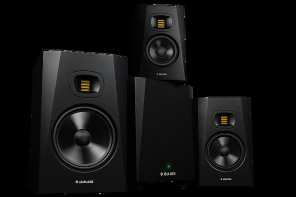 Mit dem neuen Monitor T8V will ADAM Audio vor allem bei Homerecordern punkten, die preisbewusst kaufen, aber hohe Qualität erwarten. Was bietet der T8V?