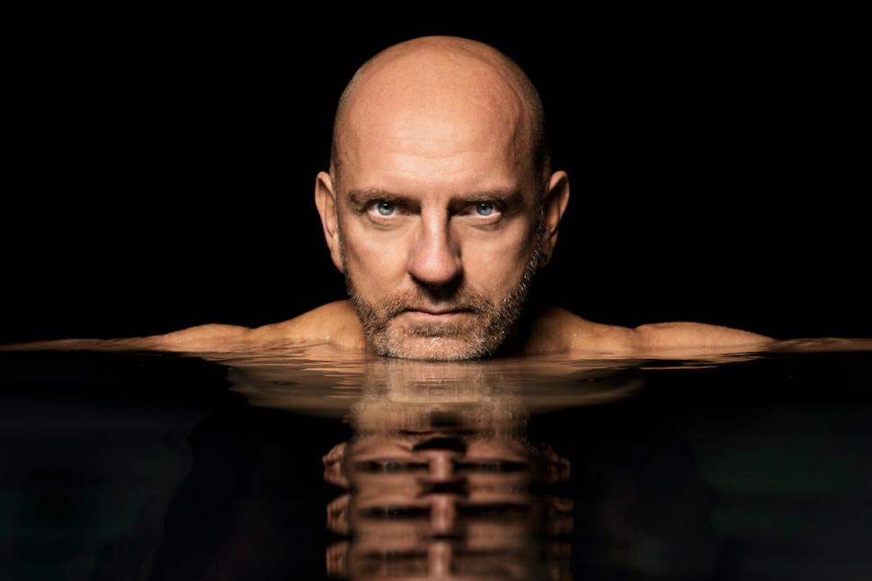 Auch nach 40 Jahren hinter den Decks hat das DJing für Sven Väth nichts von seiner Magie verloren.