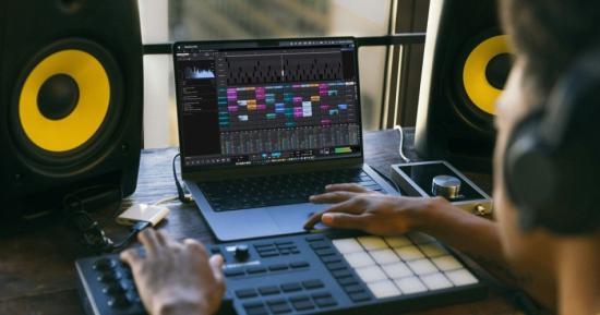 Die neue DAW Waveform Pro 13 Tracktion